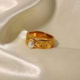 Eloura™ Gold Pearl Ring