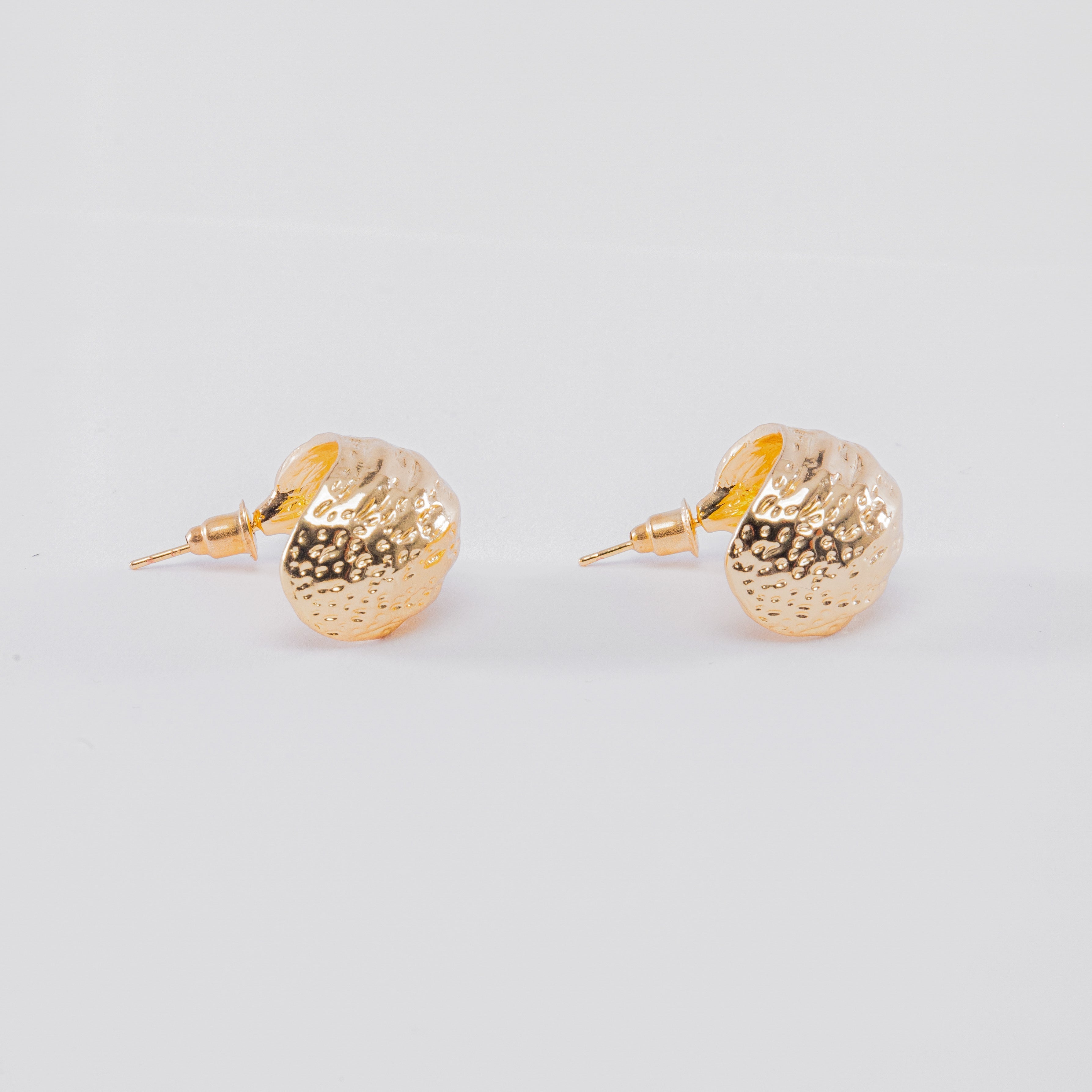 Eloura™ Groove Wall Earrings