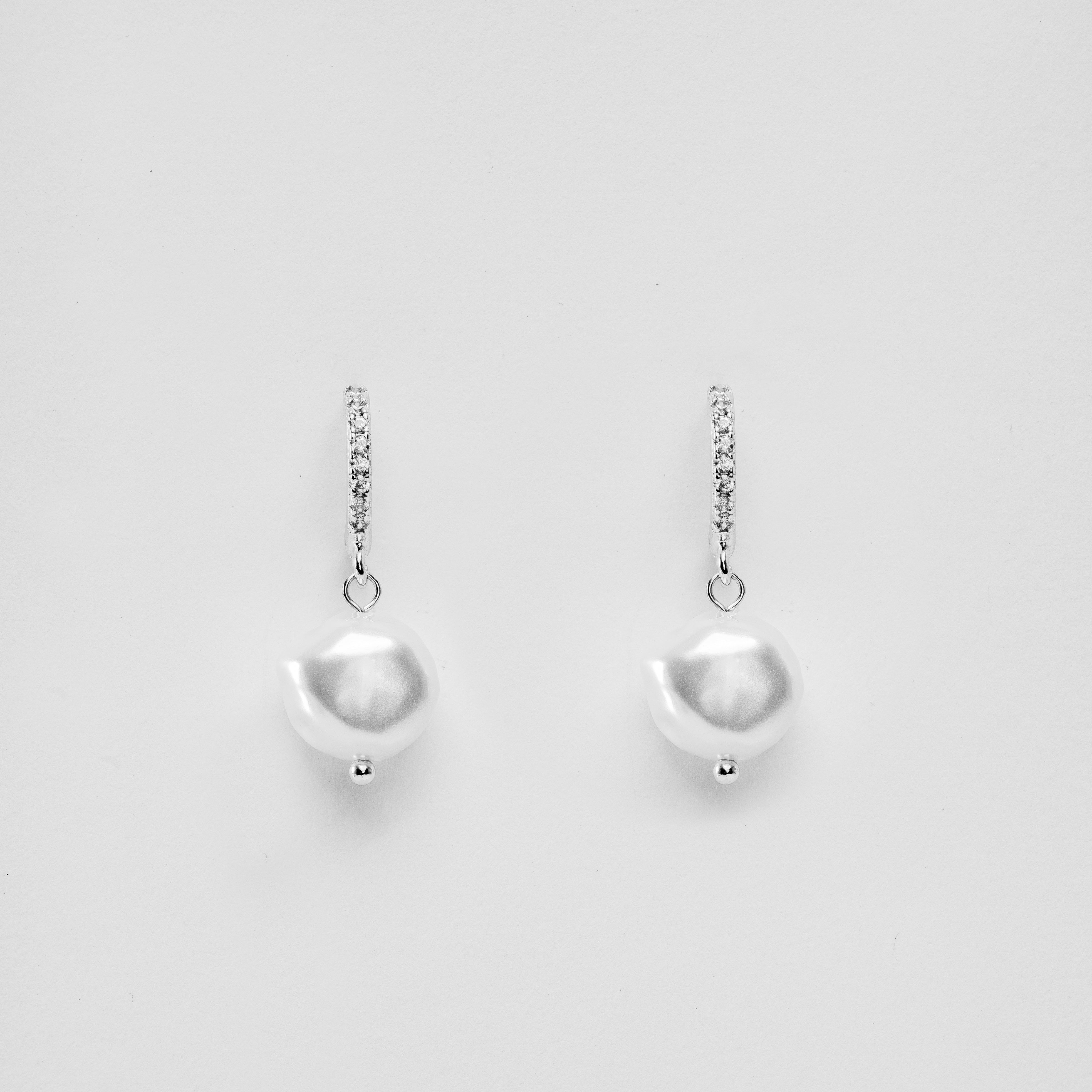 Eloura™ Drop Pearl Earrings