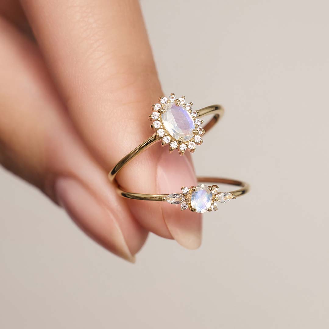 Eloura™ Gold Moonstone Ring