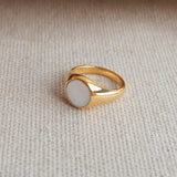 Eloura™ Mother of Pearl Ring