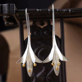 Eloura™ Silver Flower Earrings