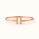 Eloura™ "T" Armband