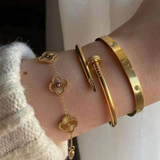 Eloura™ Classy Gold Bands