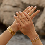 Eloura™ Adjustable Twist Band