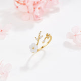 Eloura™ White Flower Ring